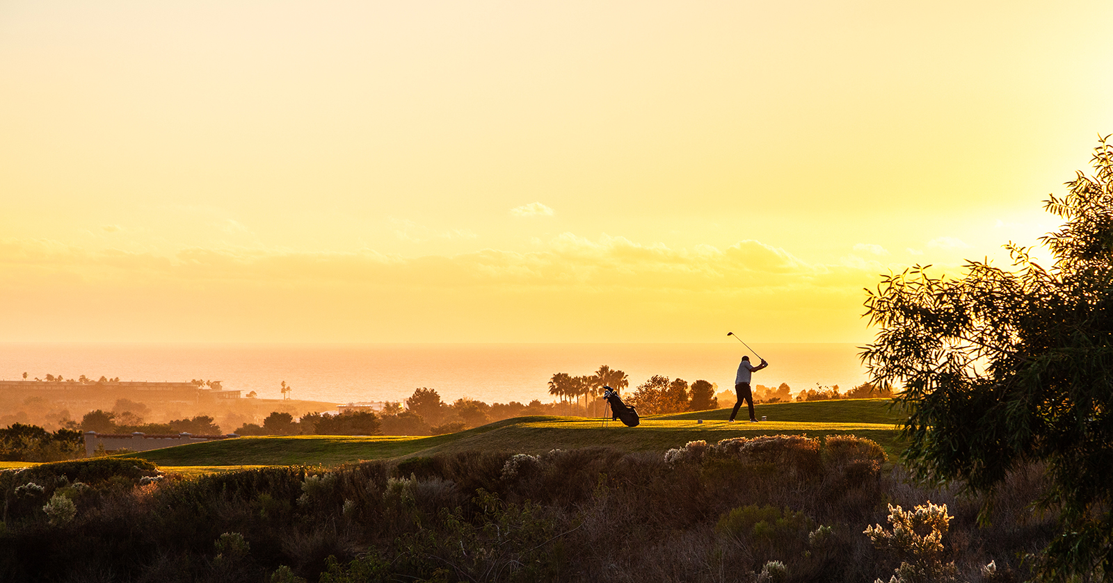 Sunset Golfer Website Header